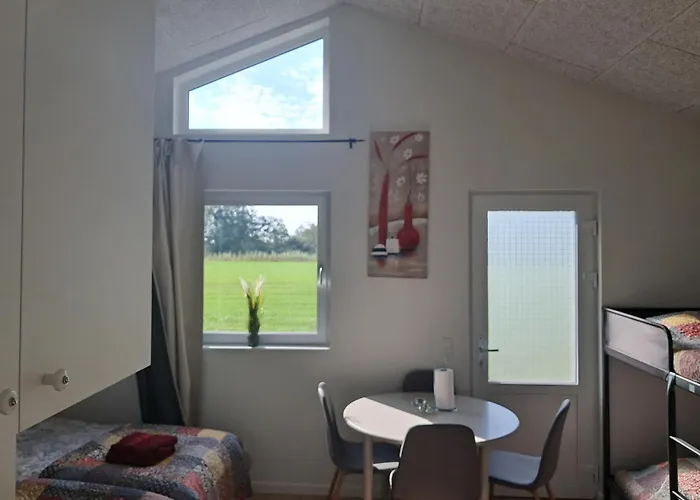 Apartament Outside *